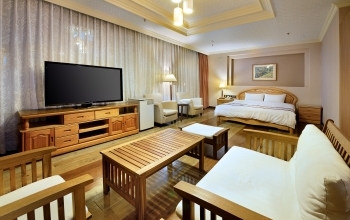 VIP貴賓四人套房  (VIP Quad Room)